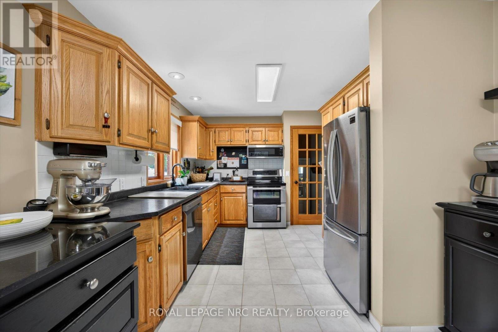 1241 Sherk Road, Port Colborne, Ontario  L3K 5V3 - Photo 8 - X13130838