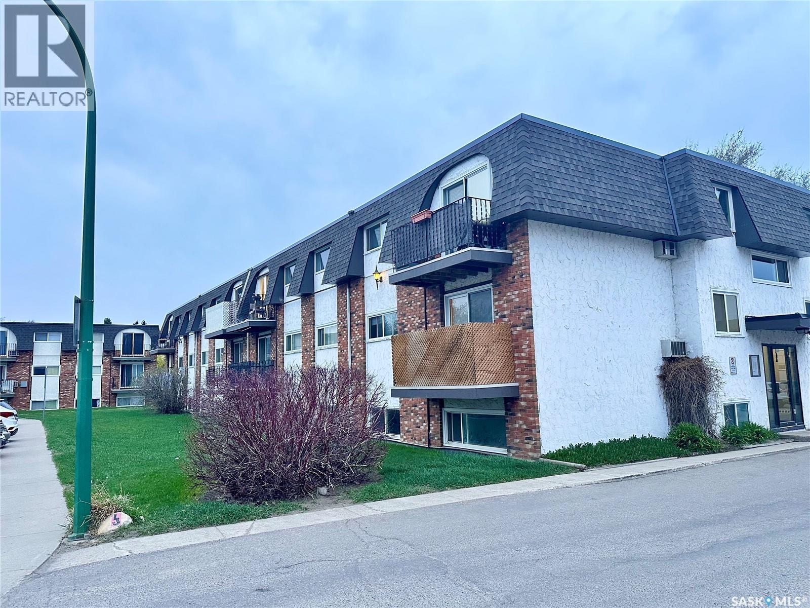 4 3625 Chaben Place, Saskatoon, Saskatchewan  S7H 4E9 - Photo 1 - SK036064