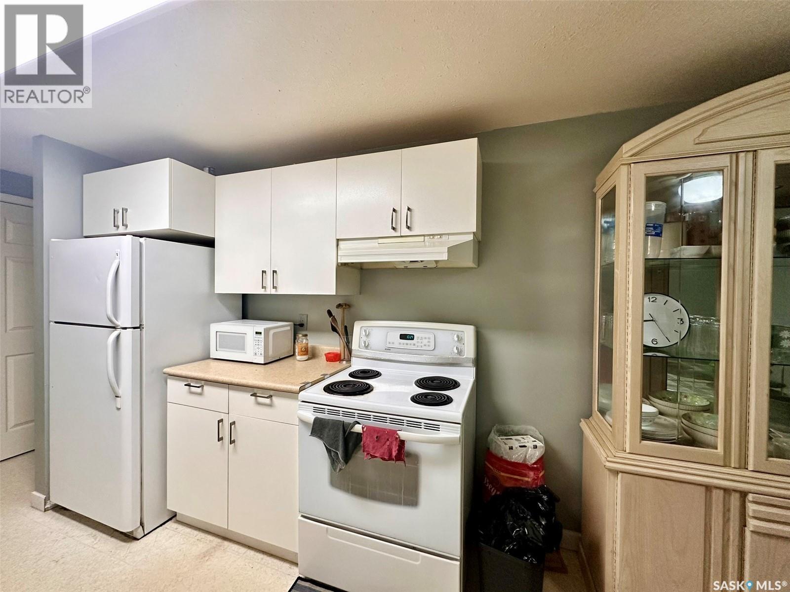 4 3625 Chaben Place, Saskatoon, Saskatchewan  S7H 4E9 - Photo 2 - SK036064