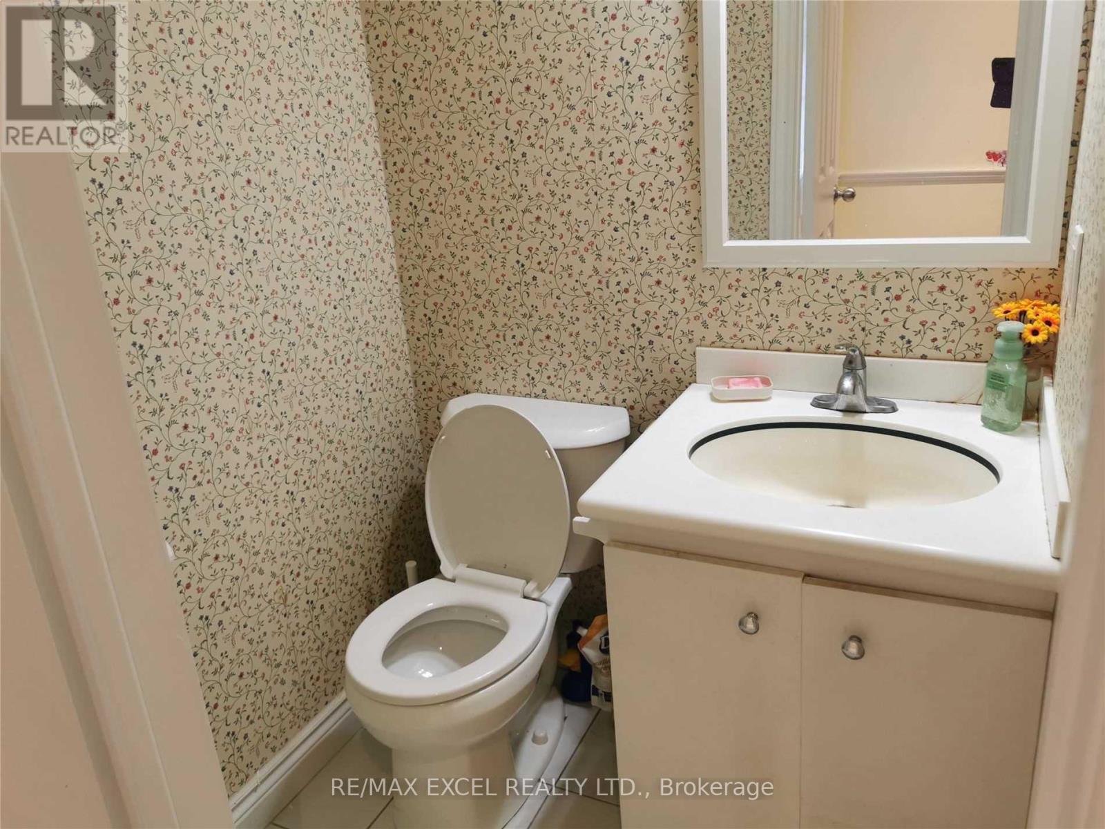 75 Ecclesfield Drive, Toronto, Ontario M1W 2Y3 - Photo 7 - E13130834