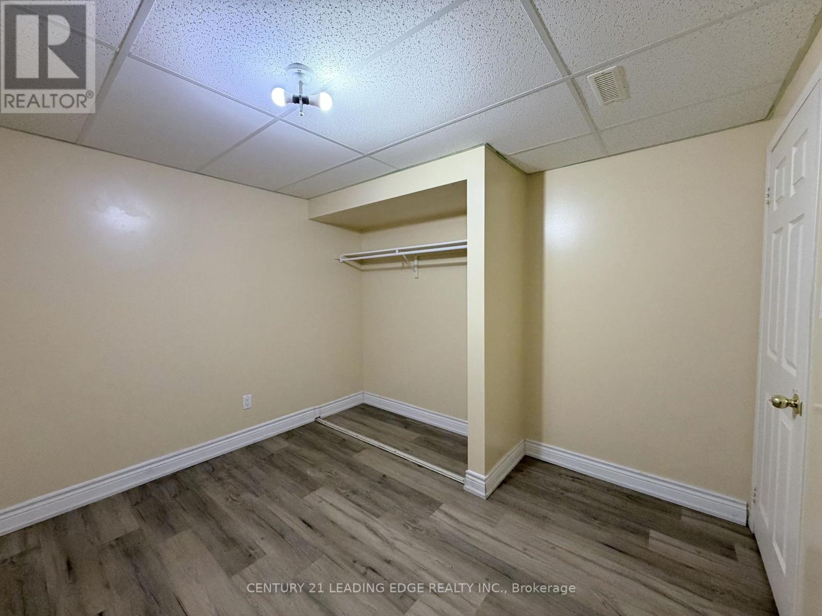 Bsmt - 5 Storebridge Drive, Toronto, Ontario  M1M 3X2 - Photo 13 - E13130900