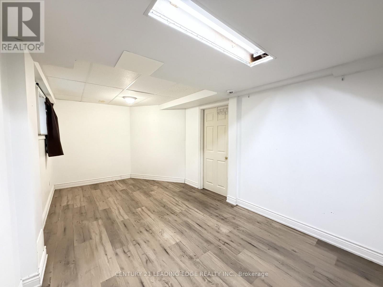 Bsmt - 5 Storebridge Drive, Toronto, Ontario  M1M 3X2 - Photo 7 - E13130900