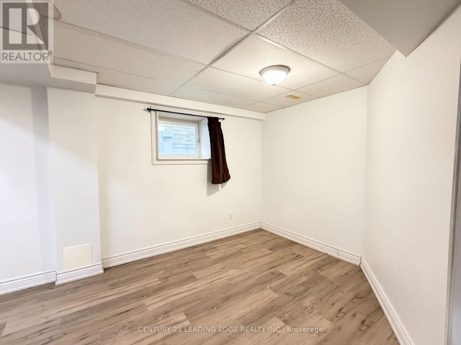Bsmt - 5 Storebridge Drive, Toronto, Ontario  M1M 3X2 - Photo 8 - E13130900
