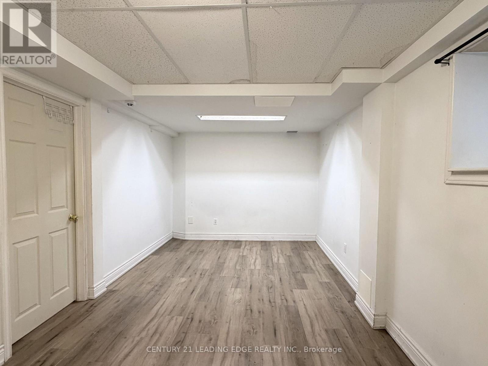 Bsmt - 5 Storebridge Drive, Toronto, Ontario  M1M 3X2 - Photo 9 - E13130900