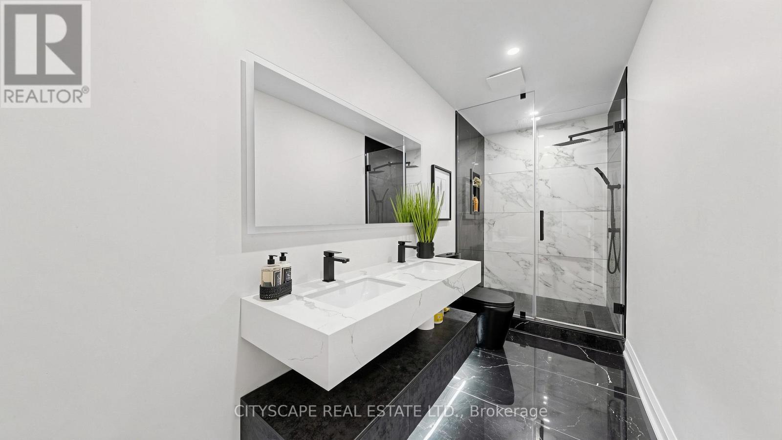 5 Lemsford Drive, Markham, Ontario  L3S 3V1 - Photo 37 - N13130798