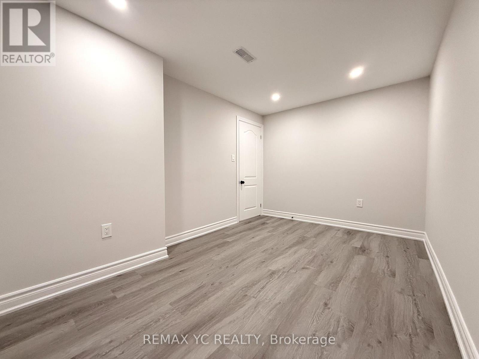 Basement - 402 Handley Crescent, Newmarket, Ontario  L3Y 4T4 - Photo 6 - N13130808