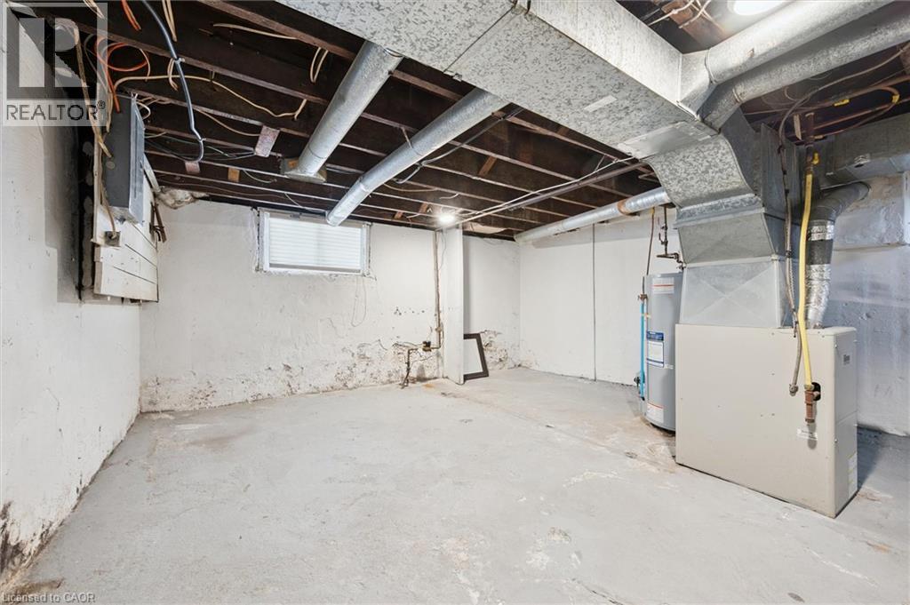 352 W Duke Street W, Kitchener, Ontario  N2H 3Y3 - Photo 25 - 40804218