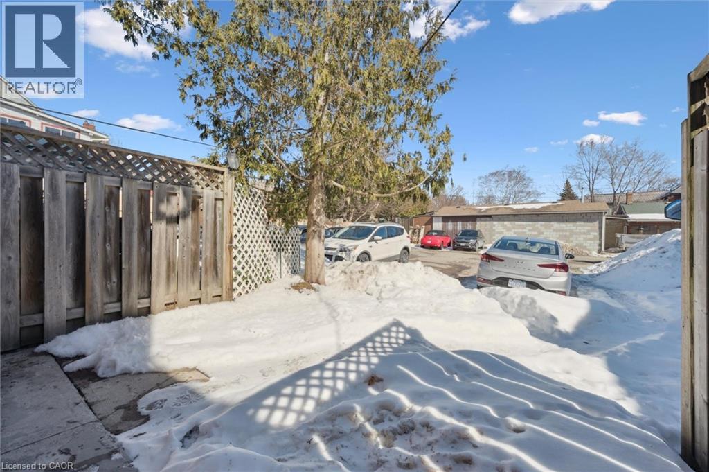 352 W Duke Street W, Kitchener, Ontario  N2H 3Y3 - Photo 27 - 40804218