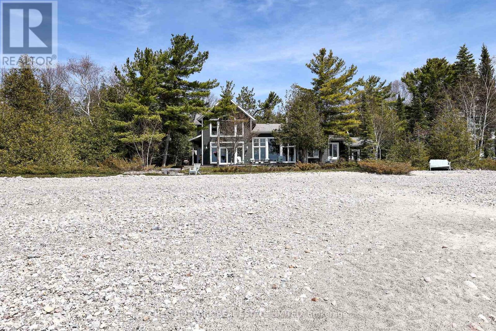 46 Parklane Court, Tiny, Ontario  L9M 0J1 - Photo 2 - S13130878