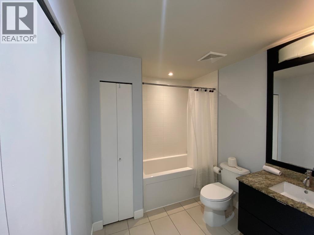 2807 7088 18th Avenue, Burnaby, British Columbia  V3N 0A2 - Photo 11 - R3123184