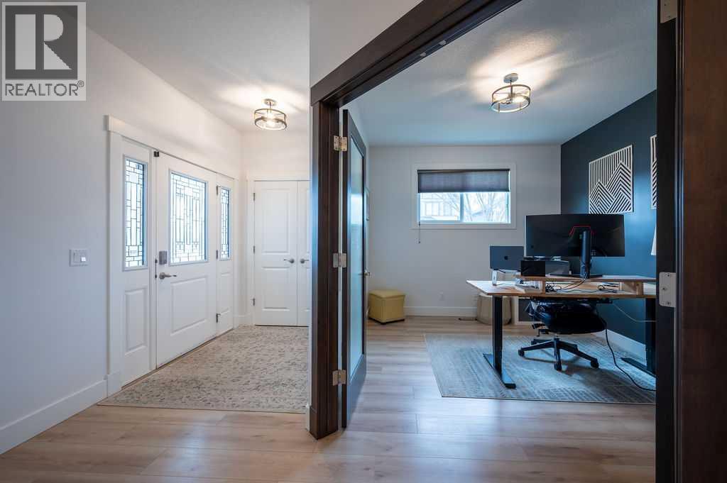 32 Ranchers Manor, Okotoks, Alberta  T1S 0G5 - Photo 3 - A2310306