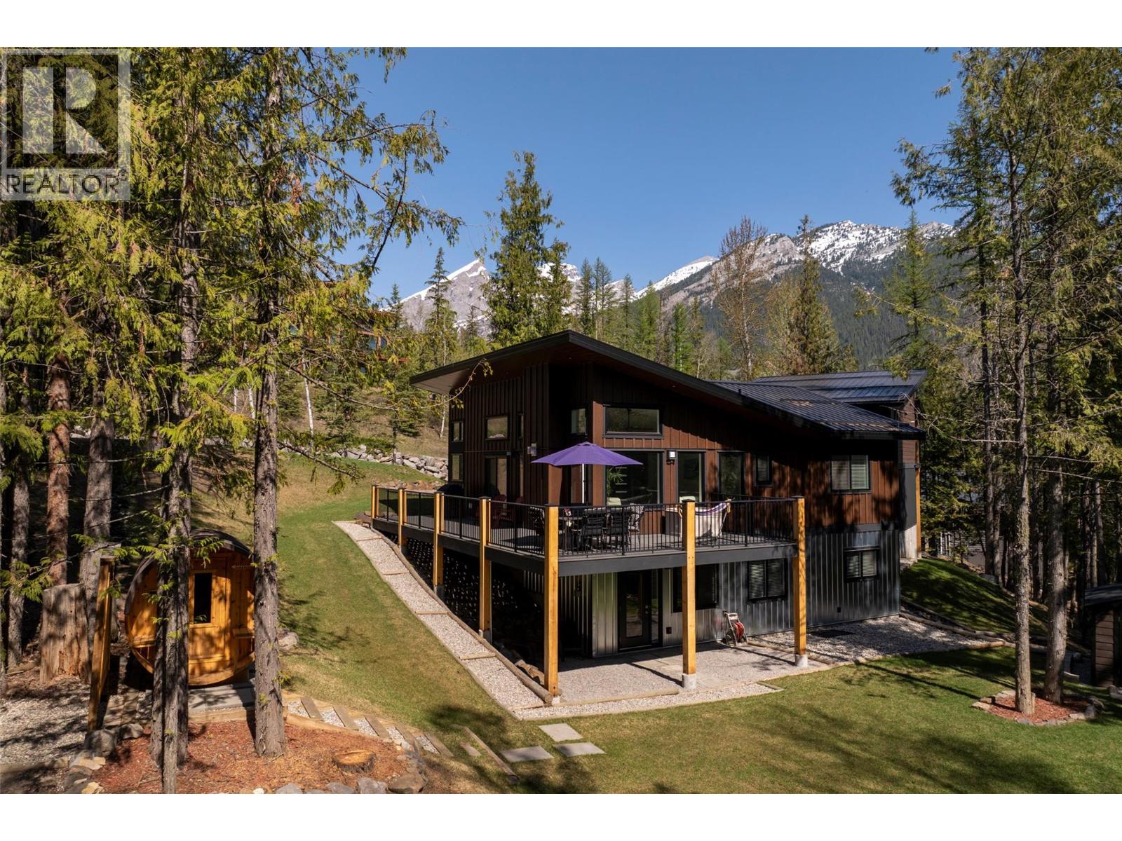 9 Lodge Trail Lane, Fernie, British Columbia  V0B 1M5 - Photo 4 - 10387506