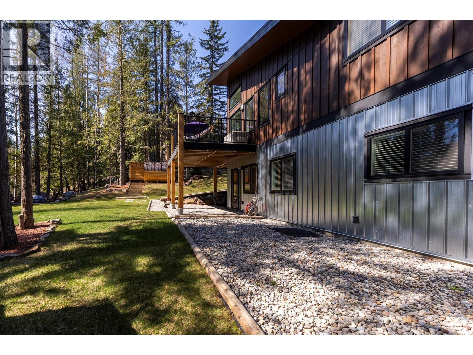 9 Lodge Trail Lane, Fernie, British Columbia  V0B 1M5 - Photo 37 - 10387506