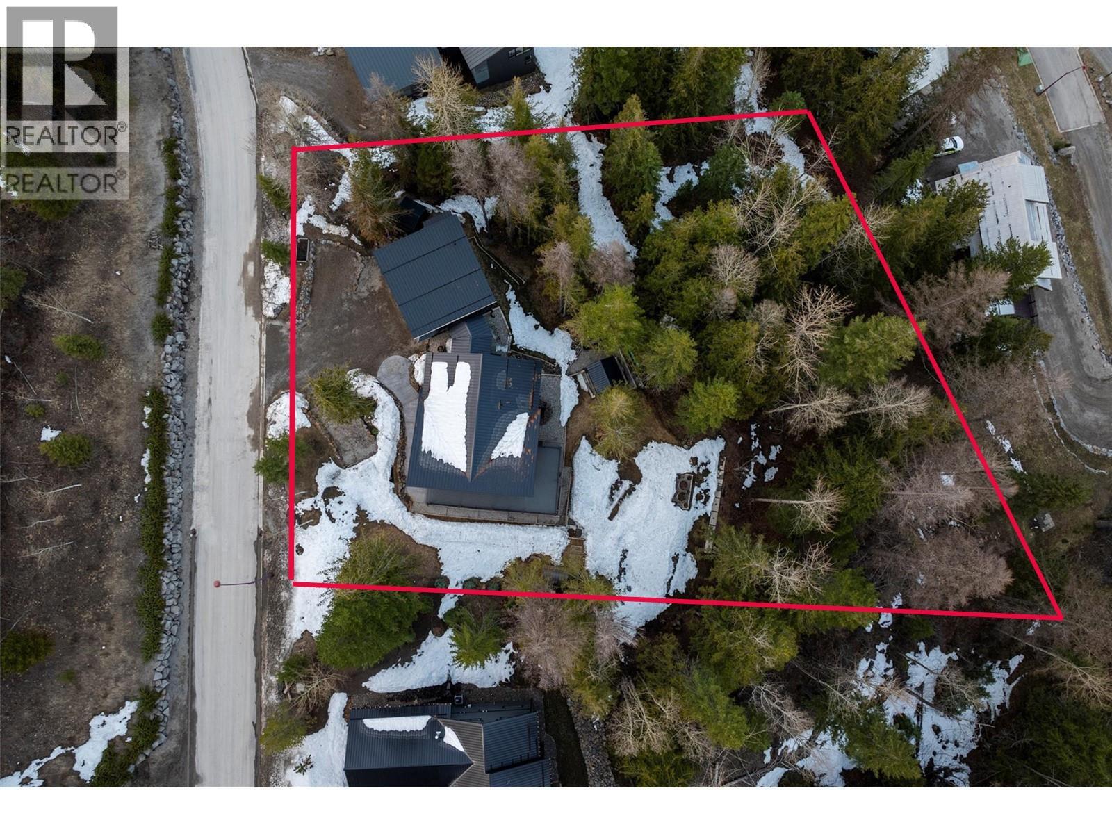 9 Lodge Trail Lane, Fernie, British Columbia  V0B 1M5 - Photo 62 - 10387506