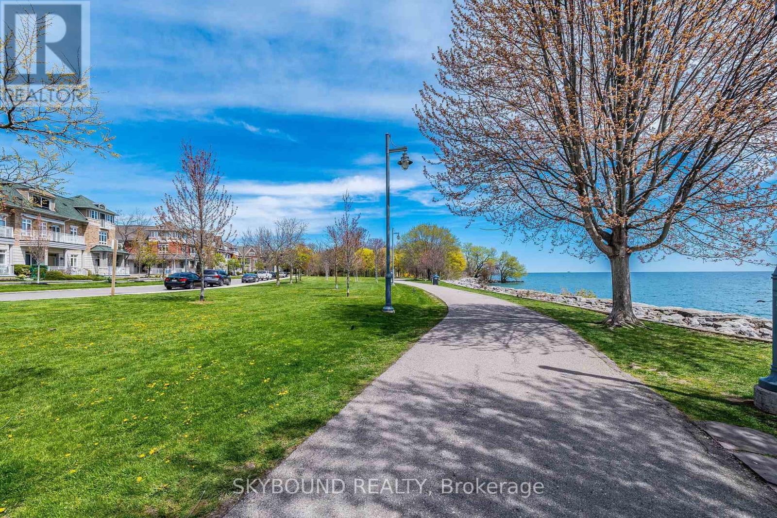 305 - 15 Elizabeth Street N, Mississauga, Ontario  L5G 2Z3 - Photo 42 - W13130856