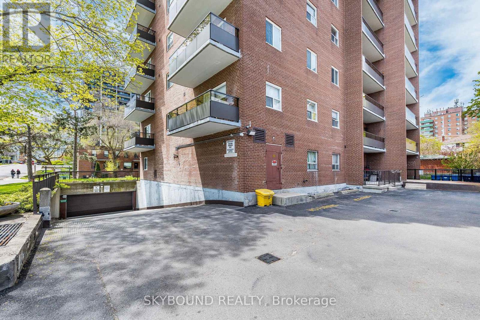 305 - 15 Elizabeth Street N, Mississauga, Ontario  L5G 2Z3 - Photo 49 - W13130856