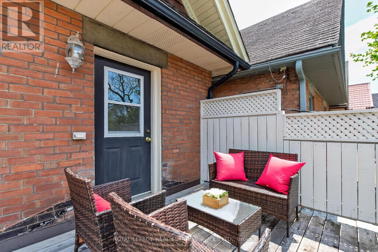 93 Medland Crescent, Toronto, Ontario  M6P 2N3 - Photo 26 - W13130912