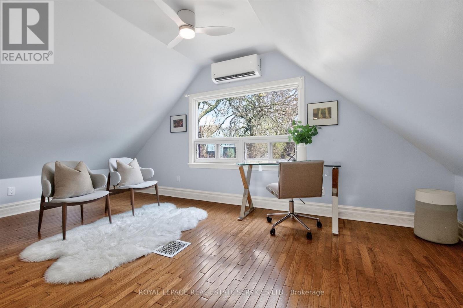 93 Medland Crescent, Toronto, Ontario  M6P 2N3 - Photo 29 - W13130912