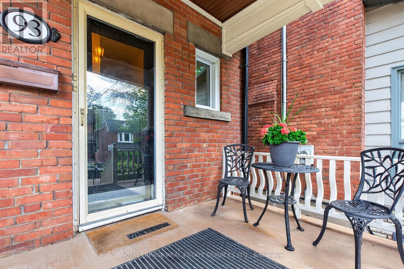 93 Medland Crescent, Toronto, Ontario  M6P 2N3 - Photo 42 - W13130912