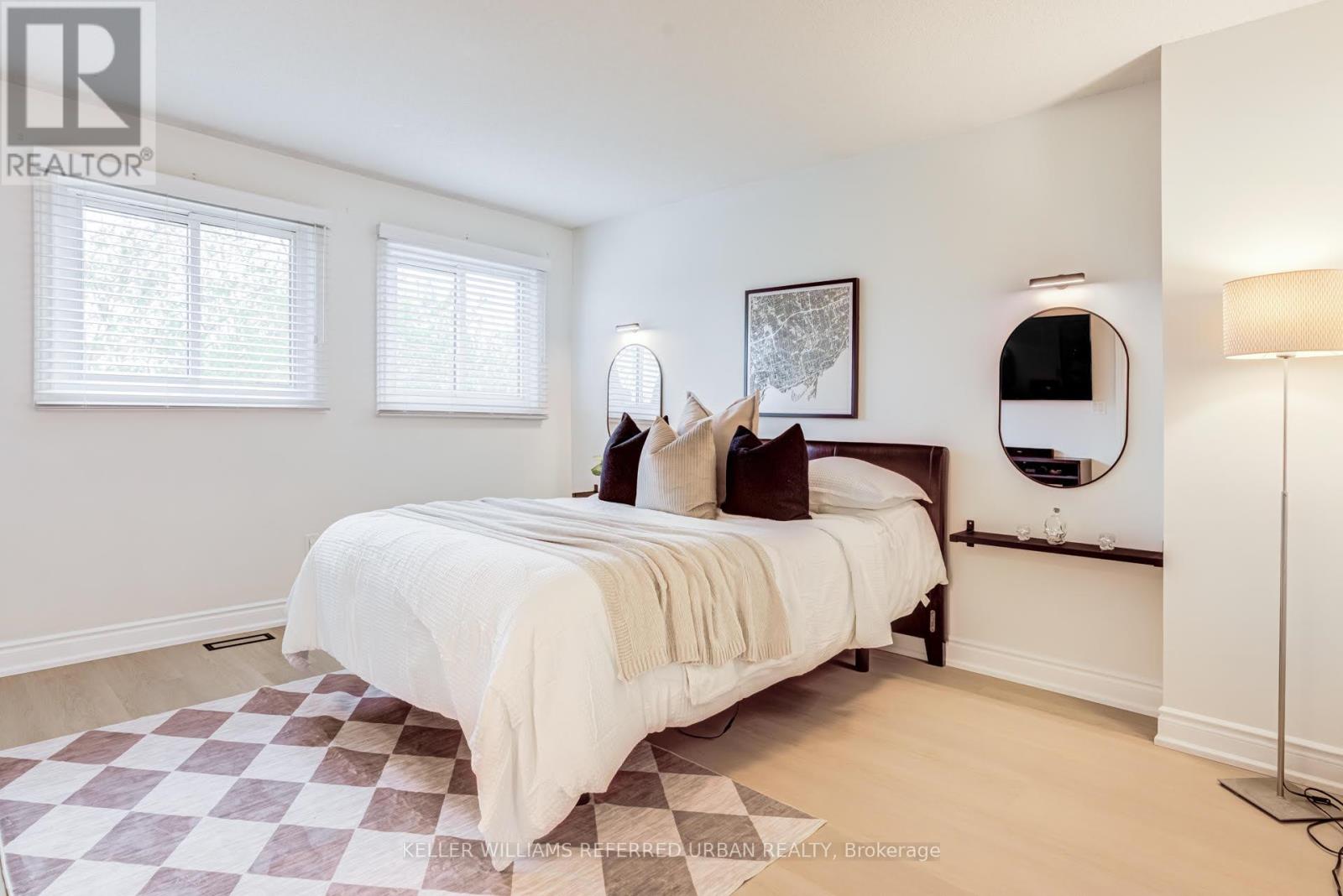 1370 Hazel Mccleary Drive, Oakville, Ontario  L6J 7B1 - Photo 25 - W13130932