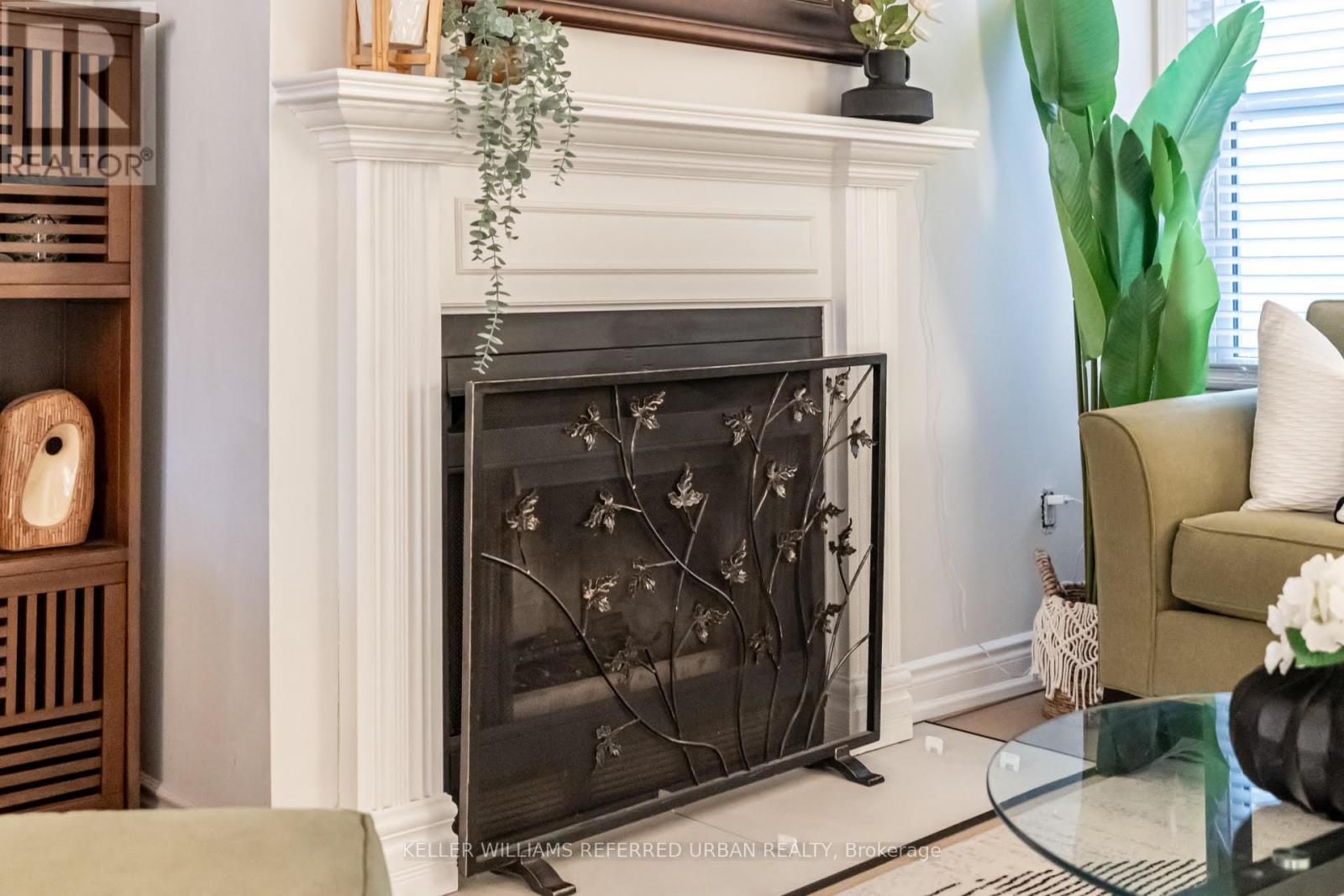 1370 Hazel Mccleary Drive, Oakville, Ontario  L6J 7B1 - Photo 6 - W13130932