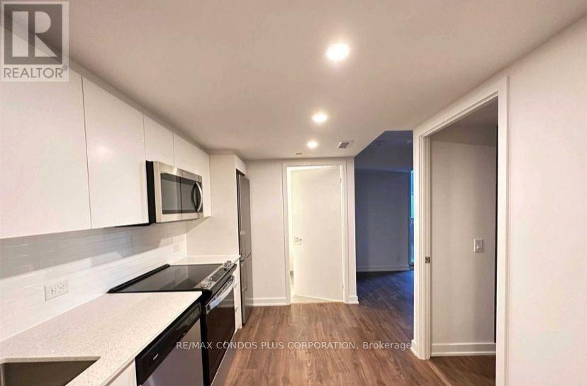 301 - 30 Tretti Way, Toronto, Ontario  M3H 0E3 - Photo 2 - C13065398