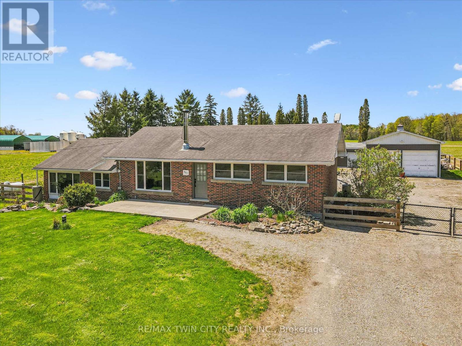 957 MIDDLETOWN ROAD, hamilton, Ontario