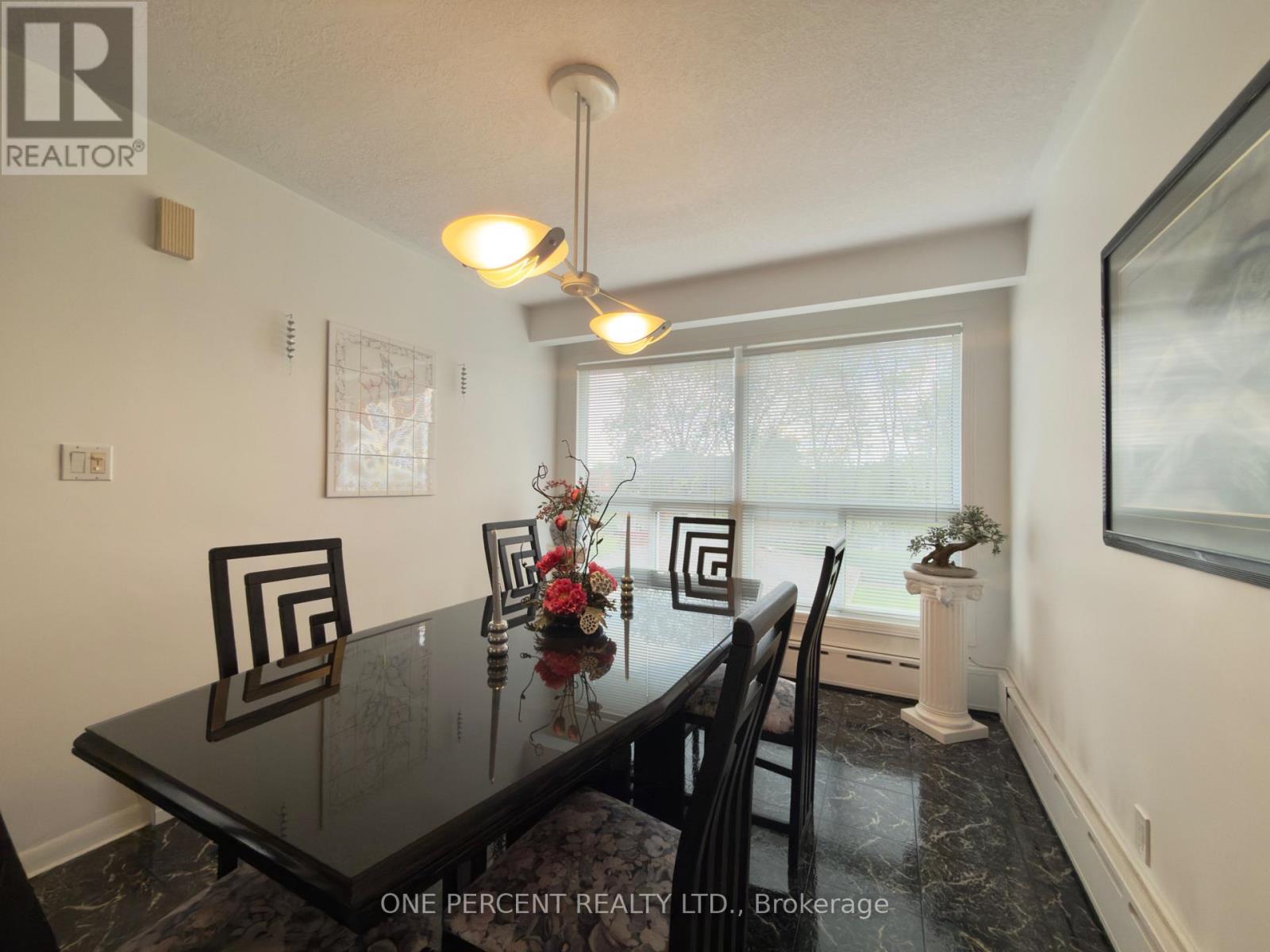 6 Kingsway Crescent, St. Catharines, Ontario  L2N 1A6 - Photo 7 - X13130944