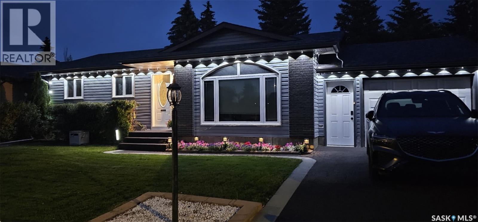 226 Davies Road, Saskatoon, Saskatchewan  S7K 7N1 - Photo 2 - SK035561