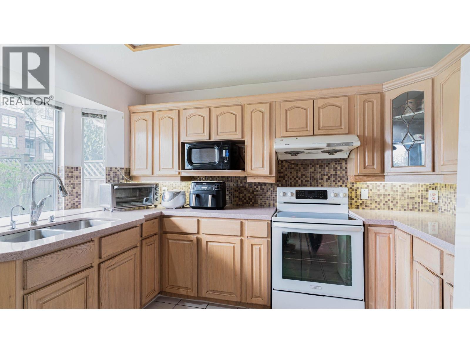 3760 Mckay Drive, Richmond, British Columbia  V6X 3R5 - Photo 5 - R3123765