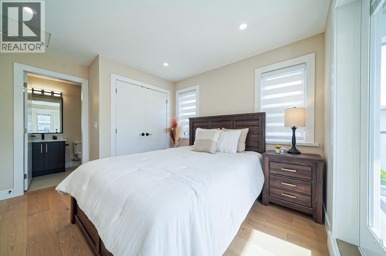 4643 Bond Street, Burnaby, British Columbia  V5H 1G7 - Photo 23 - R3122659