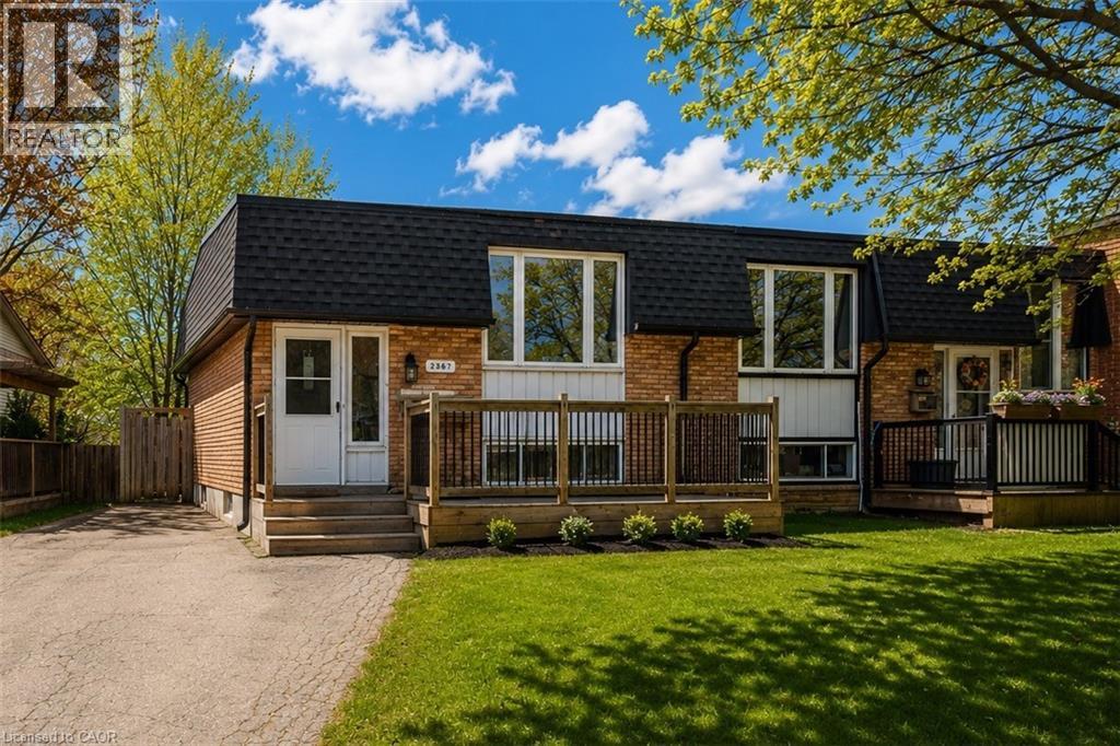 2367 MIDDLESMOOR Crescent, Burlington, Ontario