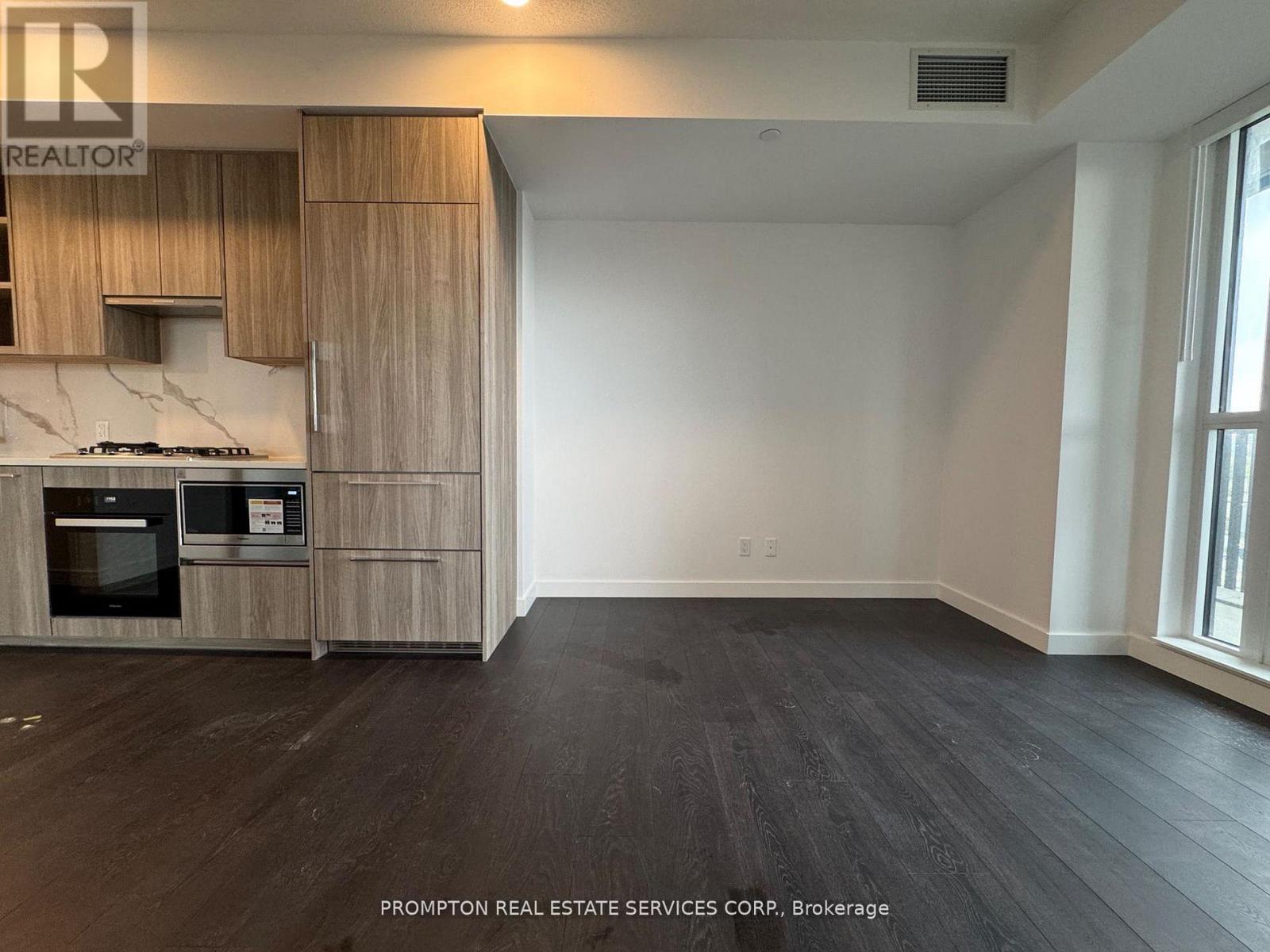 1705 - 18 Esther Shiner Boulevard, Toronto, Ontario  M2K 0J7 - Photo 2 - C13125880