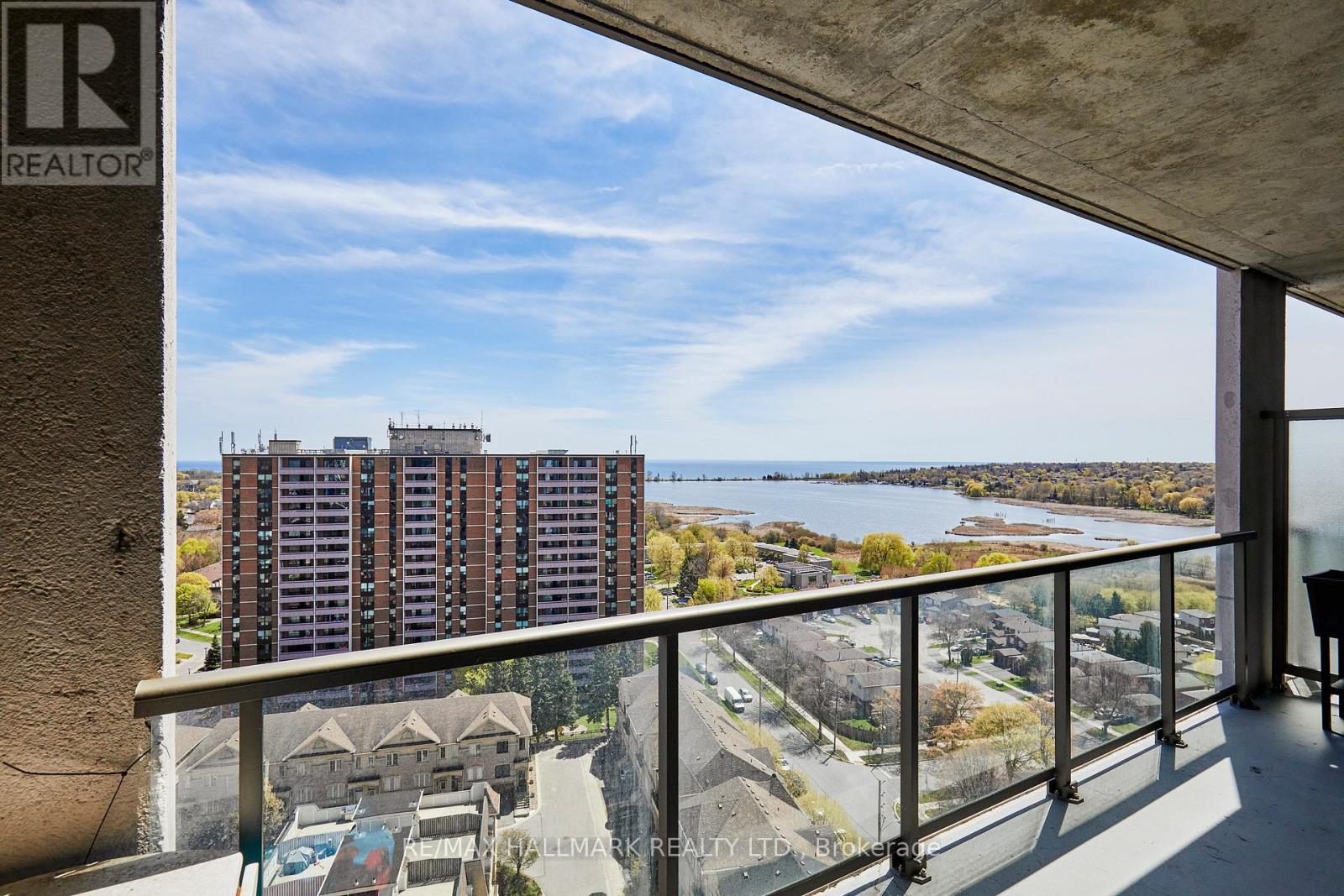 1604 - 1215 Bayly Street, Pickering, Ontario  L1W 1L7 - Photo 24 - E13108056