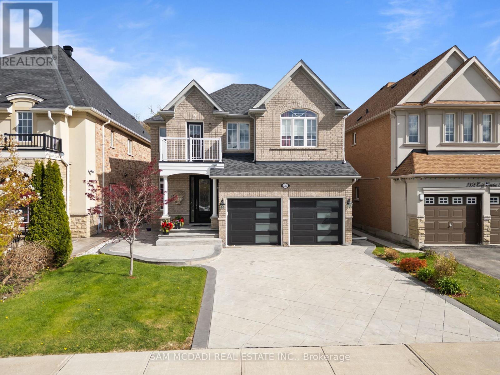 3352 ERIN CENTRE BOULEVARD, Mississauga, Ontario