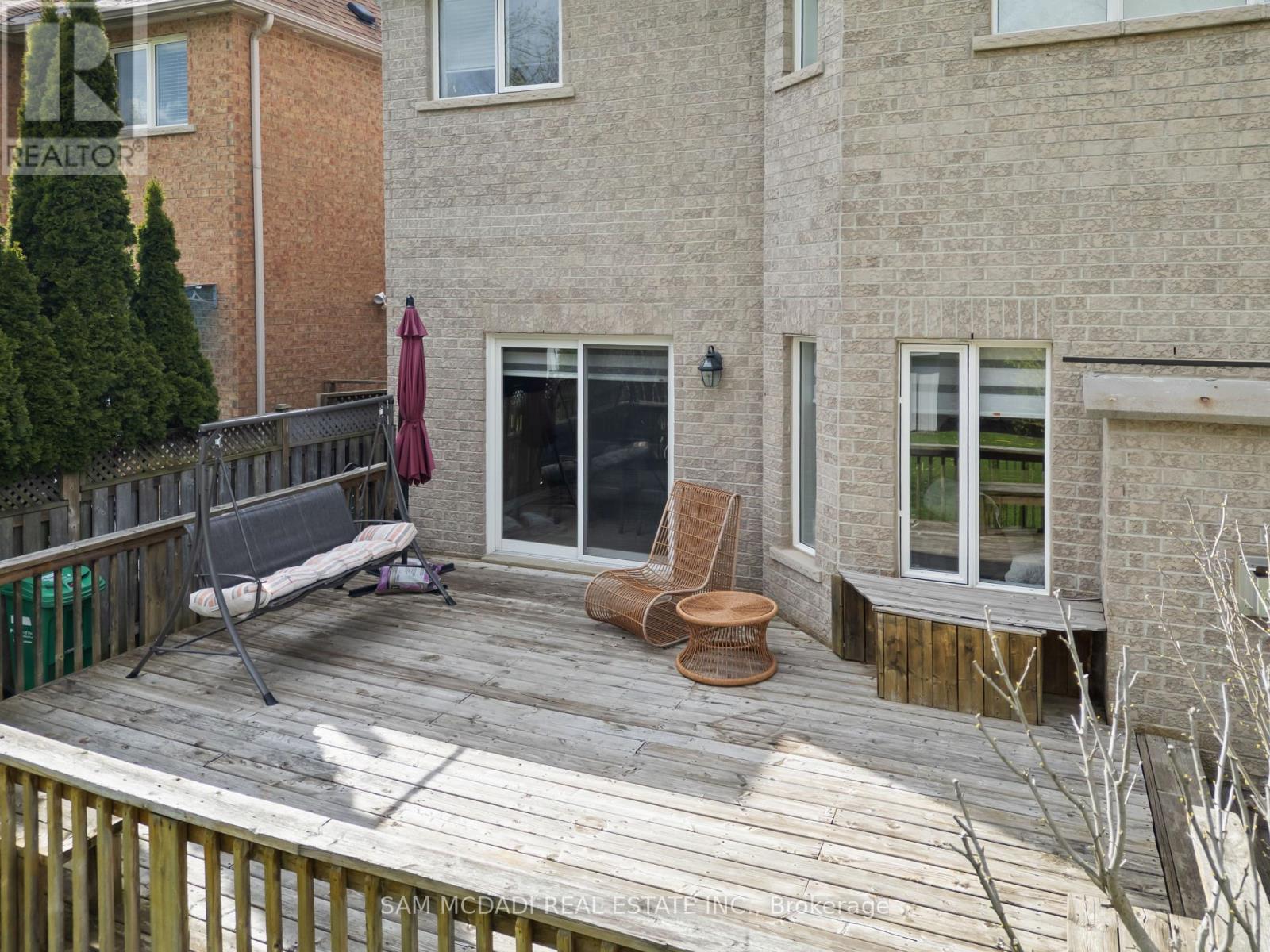 3352 Erin Centre Boulevard, Mississauga, Ontario  L5M 8C3 - Photo 36 - W12993620