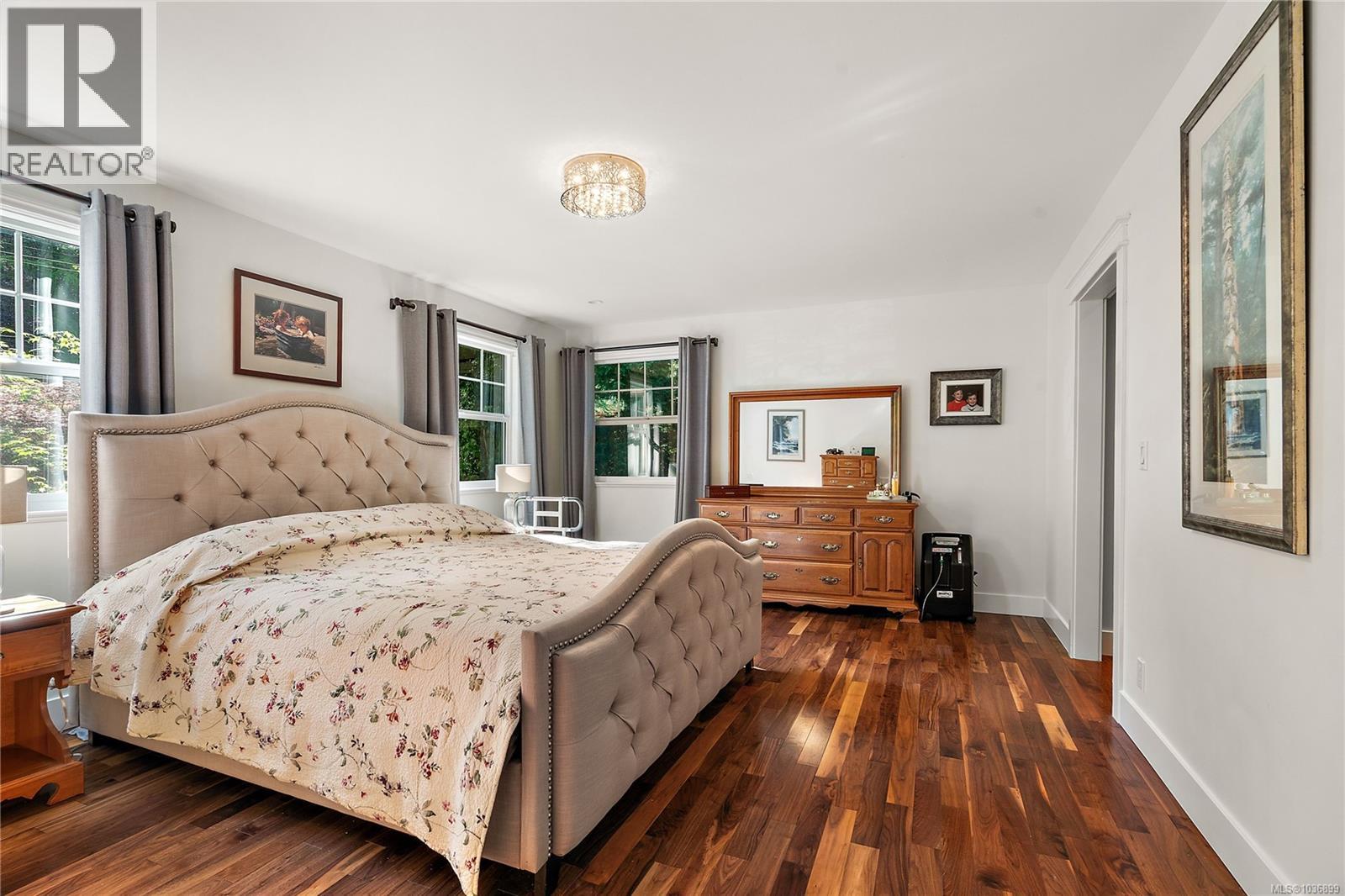 9228 Jura Rd, North Saanich, British Columbia  V8L 5G1 - Photo 23 - 1036899