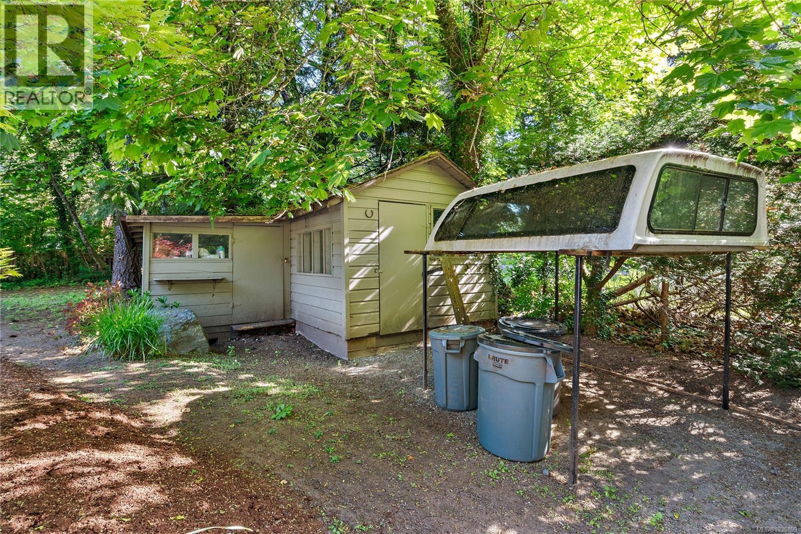 9228 Jura Rd, North Saanich, British Columbia  V8L 5G1 - Photo 44 - 1036899