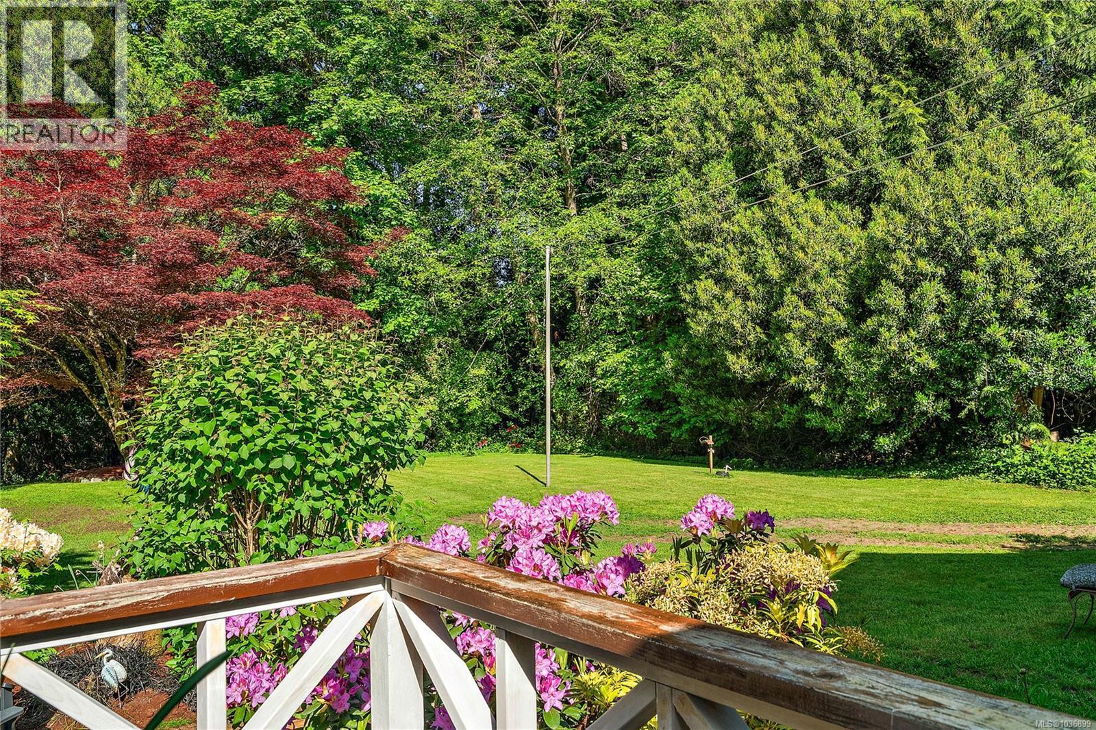 9228 Jura Rd, North Saanich, British Columbia  V8L 5G1 - Photo 50 - 1036899