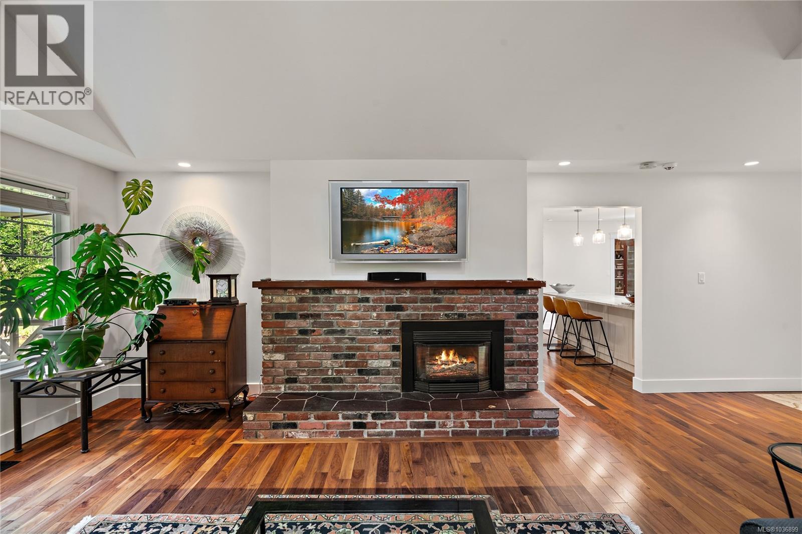 9228 Jura Rd, North Saanich, British Columbia  V8L 5G1 - Photo 9 - 1036899