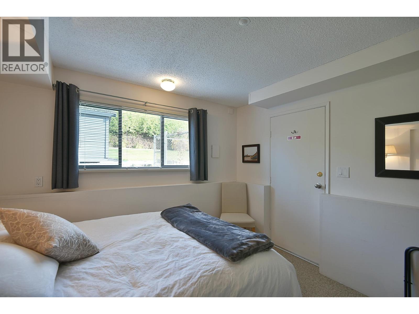 4926 Laurel Avenue, Sechelt, British Columbia  V7Z 0B7 - Photo 27 - R3123955