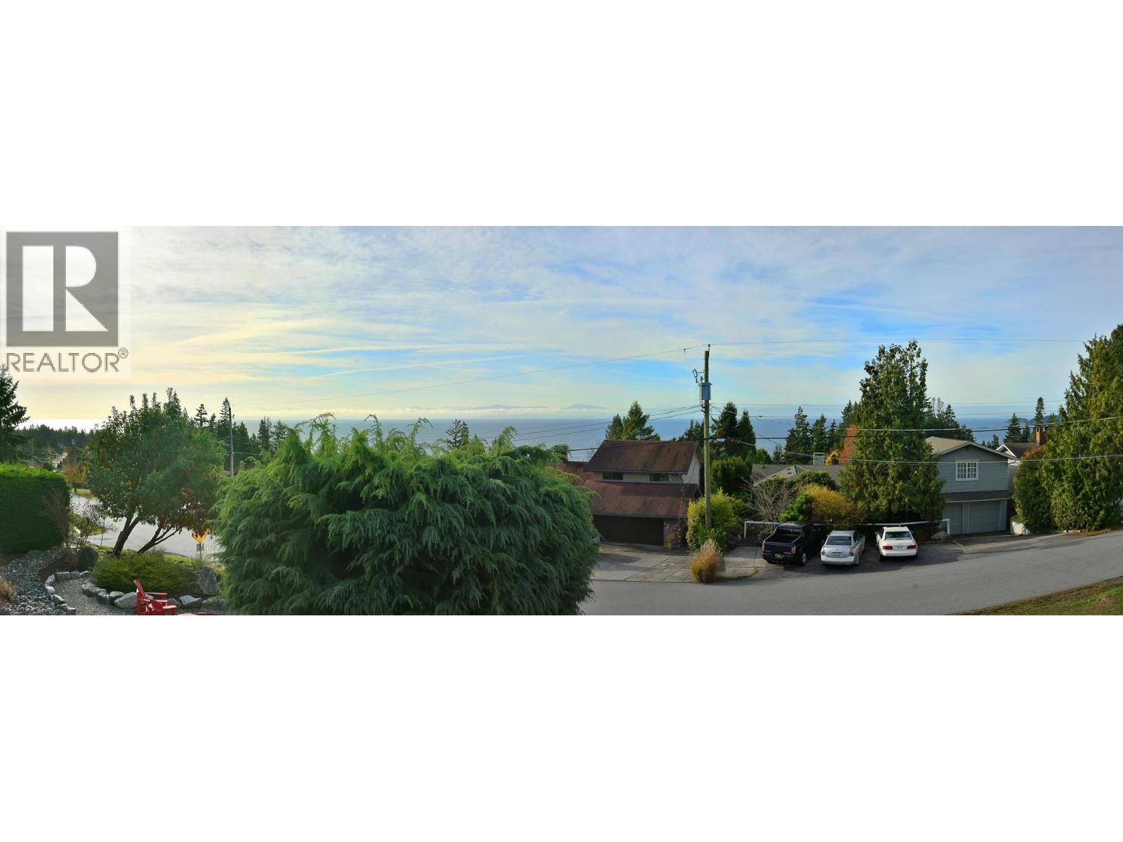 4926 Laurel Avenue, Sechelt, British Columbia  V7Z 0B7 - Photo 9 - R3123955