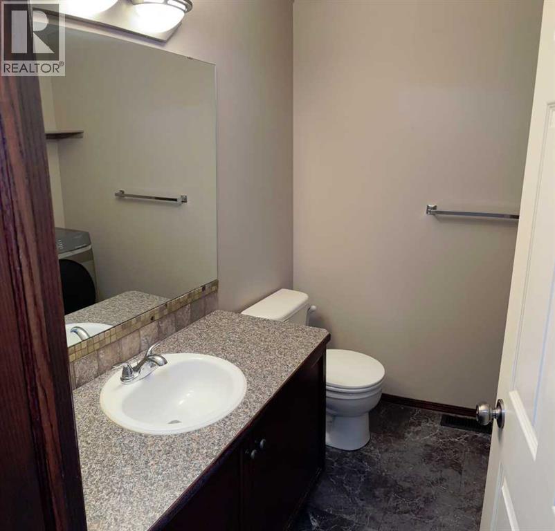 40 Alberts Close, Red Deer, Alberta  T4R 3J7 - Photo 12 - A2295806
