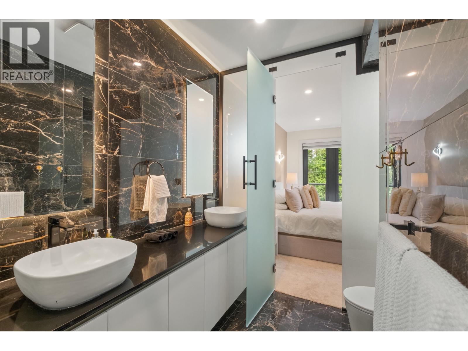 1126 Heywood Street, North Vancouver, British Columbia  V7L 1H4 - Photo 18 - R3123973