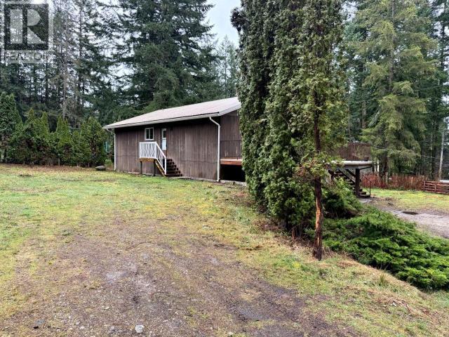 11071 Neave Road, Powell River, British Columbia  V8A 0L6 - Photo 3 - 19717
