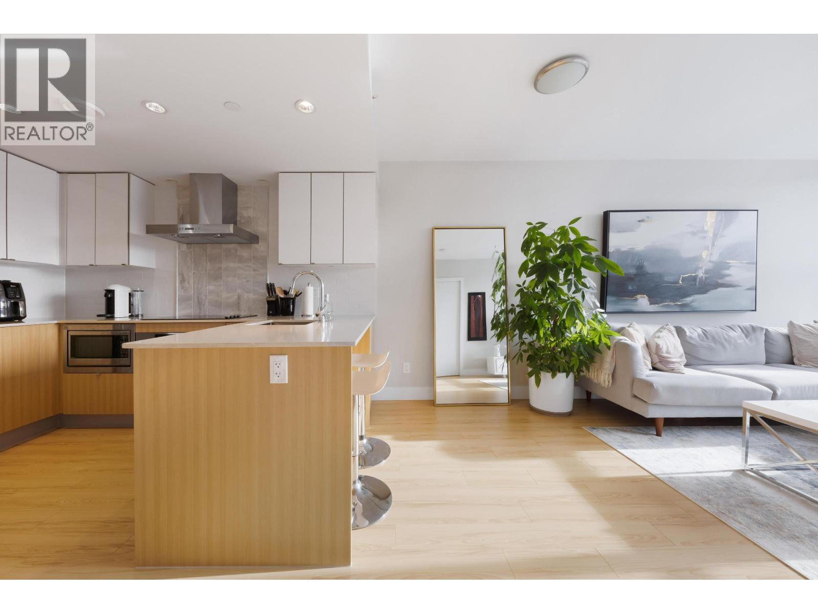 616 159 W 2nd Avenue, Vancouver, British Columbia  V5Y 0L8 - Photo 8 - R3123526