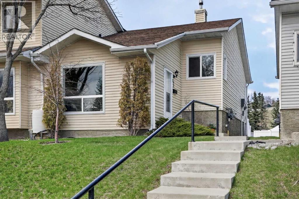 171 Deerfield Drive SE, Calgary, Alberta  T2J 7B7 - Photo 1 - A2306881