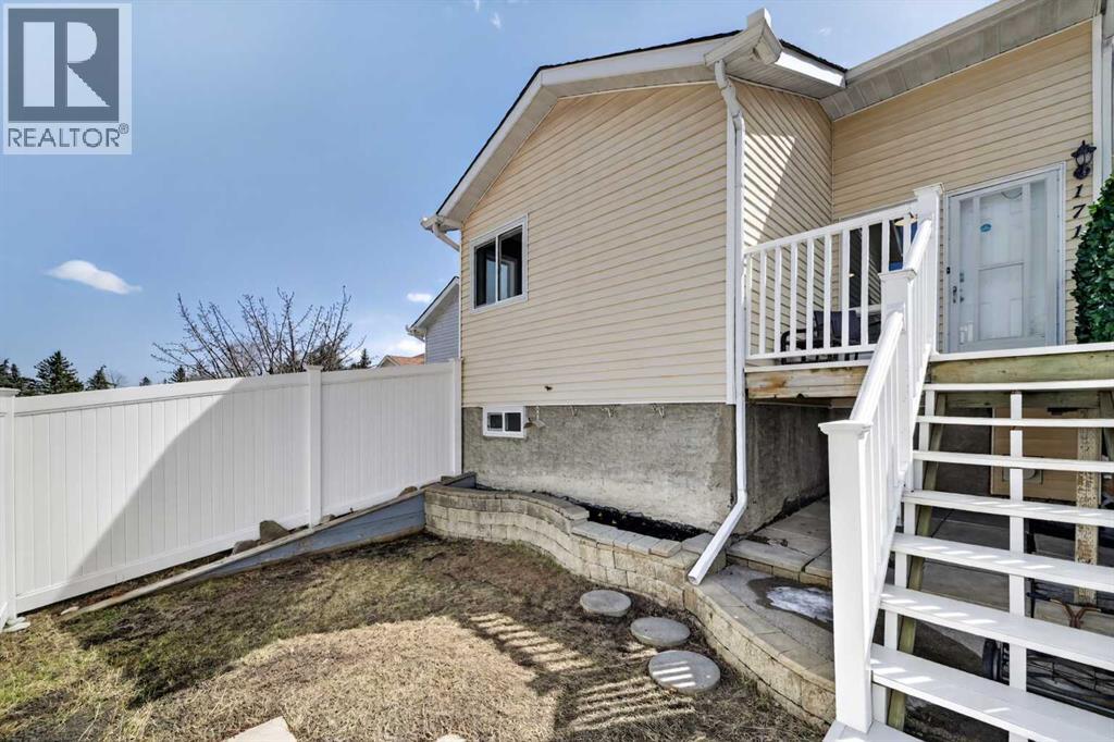 171 Deerfield Drive SE, Calgary, Alberta  T2J 7B7 - Photo 32 - A2306881