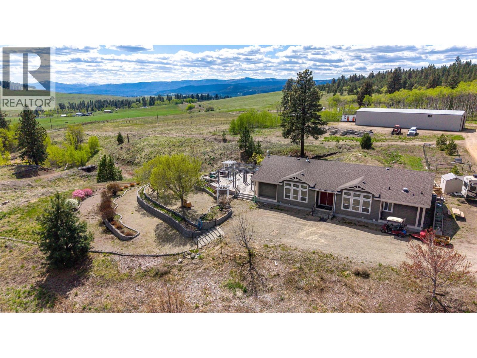 1200 Princeton Summerland Rd, Princeton, British Columbia  V0X 1W0 - Photo 2 - 10387132