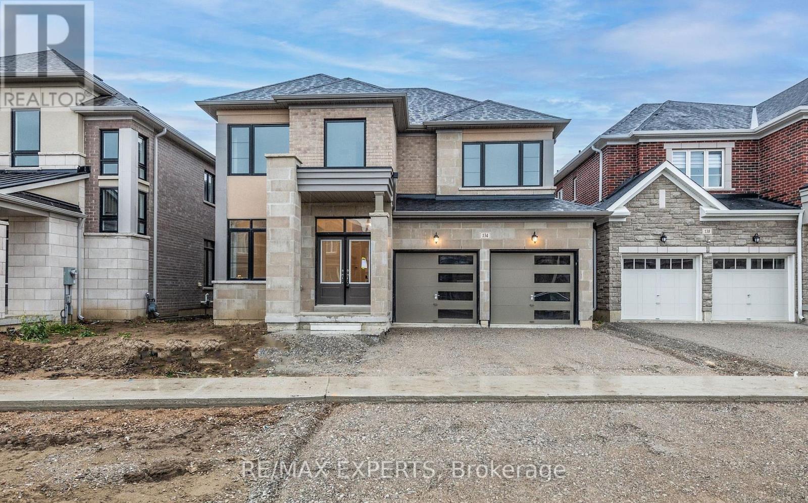 134 JONKMAN BOULEVARD, bradford west gwillimbury (bradford), Ontario